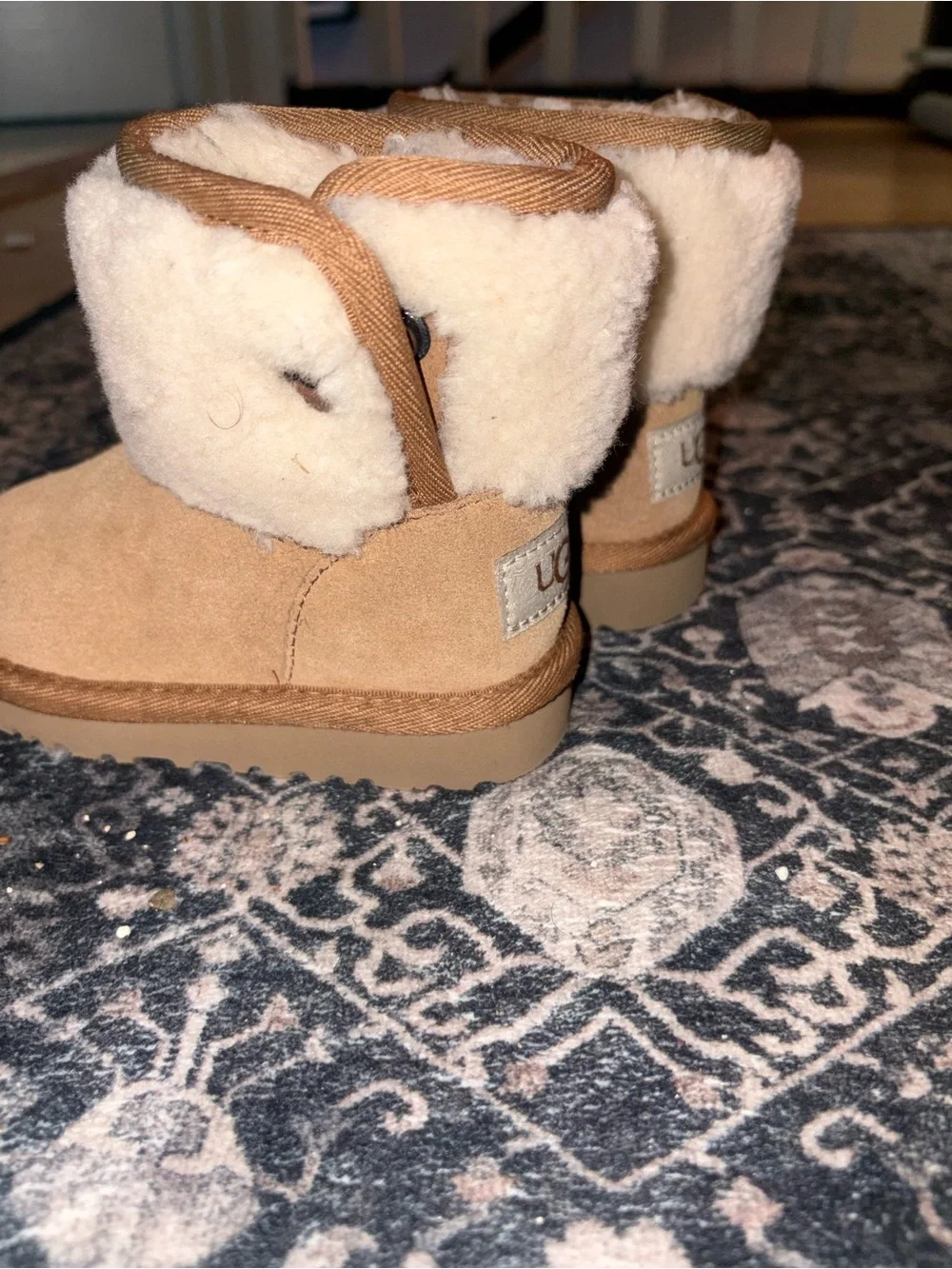 UGG Toddler Jona Luxury boots